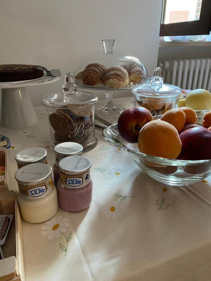 ויאסטה Uria Rooms & Suite B&B מראה חיצוני תמונה